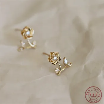 925 Ayar Gümüş Kaplama 14K Altın Kakma Zirkon Çiçek Saplama Küpe Kadınlar için Kore Mizaç Takı Aksesuarları