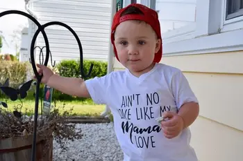 Değil Aşk Gibi Annemin Aşk Çocuklar komik tişört Erkek Kız Toddler Moda Kısa Kollu Tees Çocuk günlük kıyafetler Tops