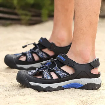 Klasik Yaz Erkek Sandalet Moda Büyük Boy plaj sandaletleri Yeni Nefes Rahat Düz Sandalet Erkekler Açık kaymaz yürüyüş botları
