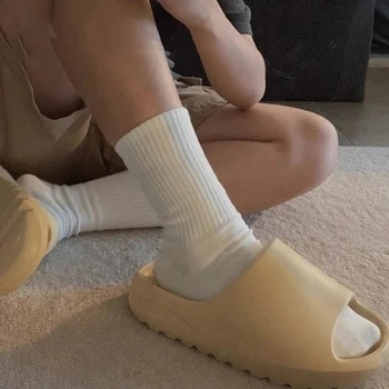 Yeni Erkekler Kalın Alt Terlik Platformu Banyo Slaytlar Kaymaz Trend tasarım ayakkabı Bayanlar Kadın Katır Ayakkabı Flip Flop Sandalet