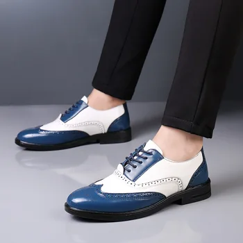 Yeni yüksek kalite hakiki Deri Erkek Brogues Ayakkabı Dantel-Up Bullock İş Elbise Erkekler Oxfords Ayakkabı Erkek Resmi ayakkabı