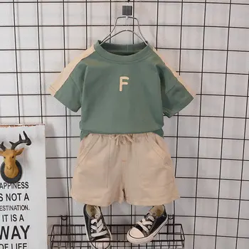 Çocuk Giyim Takım Elbise Yaz Çocuk Erkek Kız Patchwork T Shirt Şort 2 adet / takım Bebek bebek kıyafetleri Bebek Spor 0-5 YIL