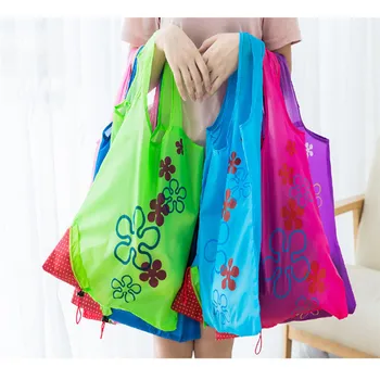 Çilek alışveriş çantası Çevre Dostu katlanabilir polyester el çantası Bakkal torbaları Omuz Kullanımlık Alışveriş keten çantalar Cep Tote